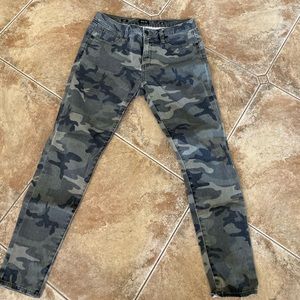 Miss me brand camo skinny jeans